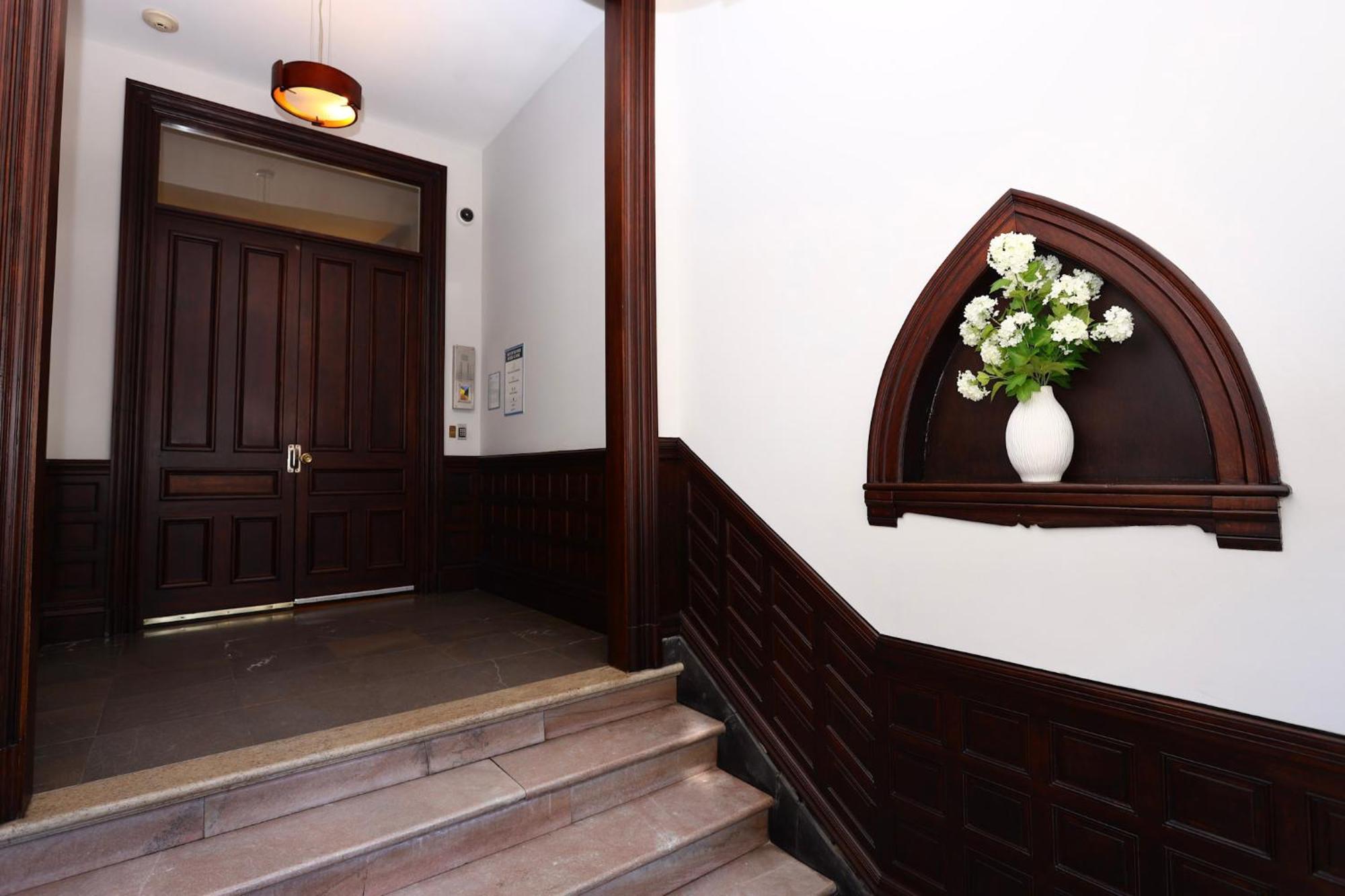 Stylish Newbury Street Studio, #4 Boston Buitenkant foto